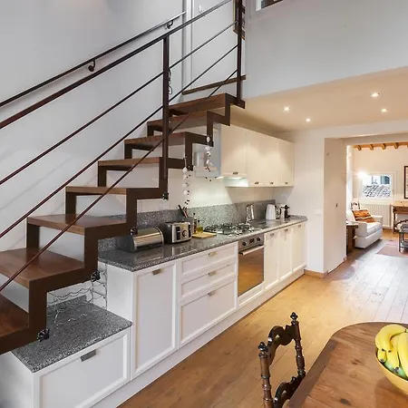 Apartment Poet's Santo Spirito Apt. Florenz